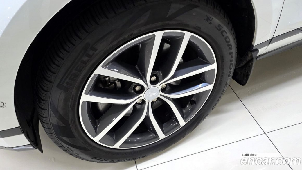 Land Rover Range Rover Evoque P250 Dynamic SE, 2025