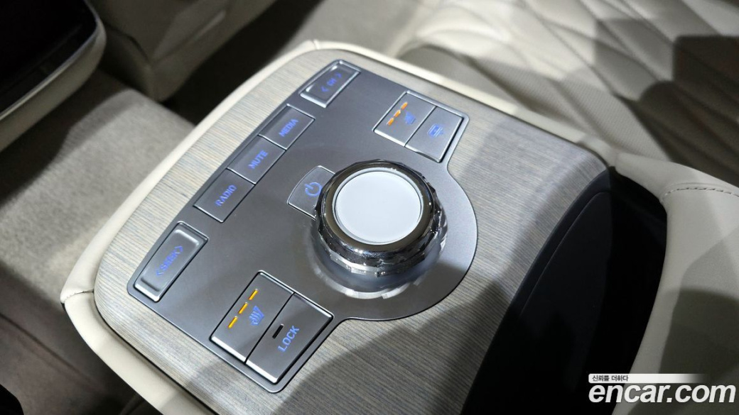 Genesis G80 Gasoline 2.5 Turbo 2WD, 2026