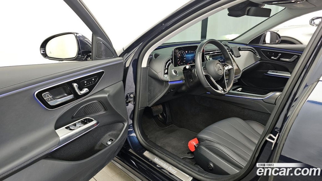 Mercedes-Benz E-Class E200 Avantgarde, 2025