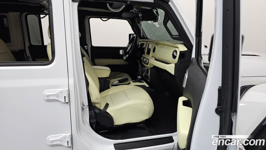 Jeep Wrangler 2.0 Overland Power Top 4Door, 2022