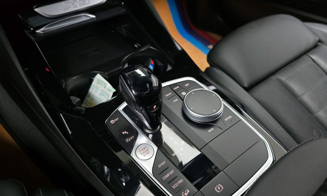 BMW X3 xDrive 20i M Sports Pro, 2022