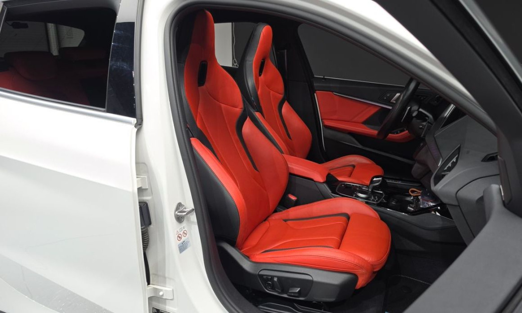 BMW 1-Series M135i xDrive, 2023