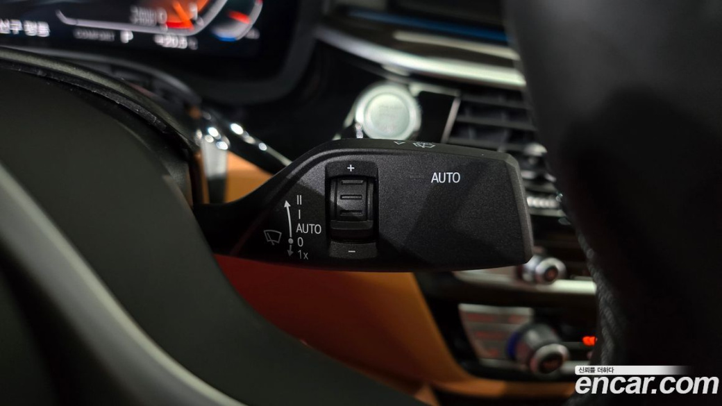 BMW 5-Series 520i M Sport, 2022