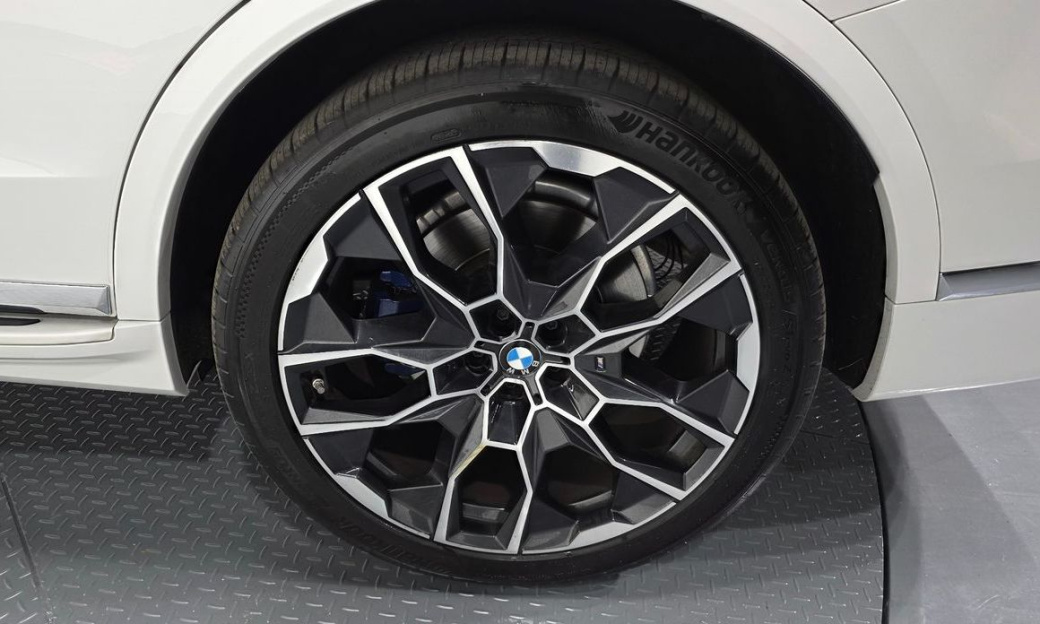 BMW X7 xDrive 40d M Sport 6STR, 2024