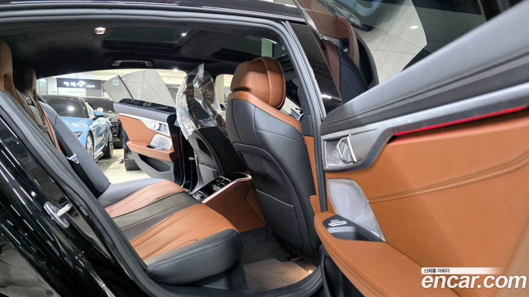 BMW 8-Series M850i xDrive Gran Coupe, 2023