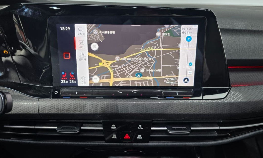 Volkswagen Golf 2.0 GTI, 2024