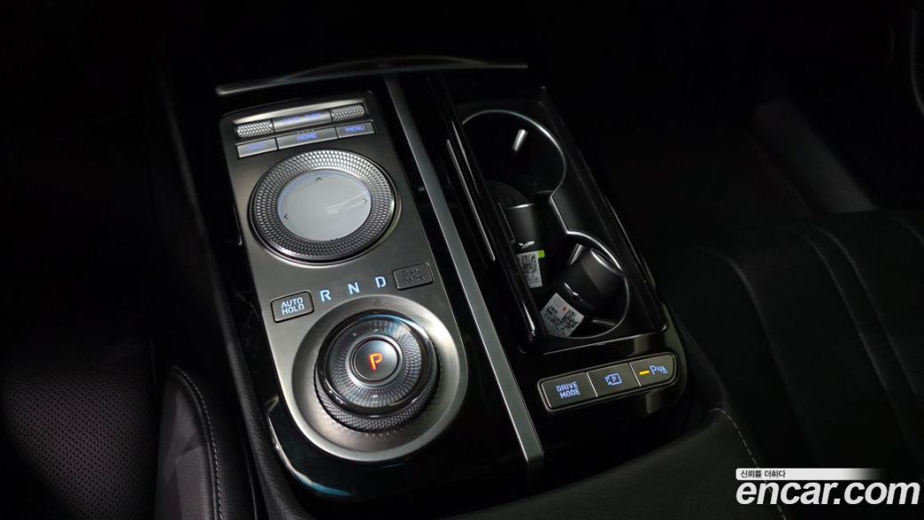 Genesis G80 Gasoline 2.5 Turbo AWD, 2022