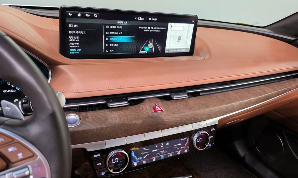 Genesis G80 Gasoline 2.5 Turbo AWD, 2024