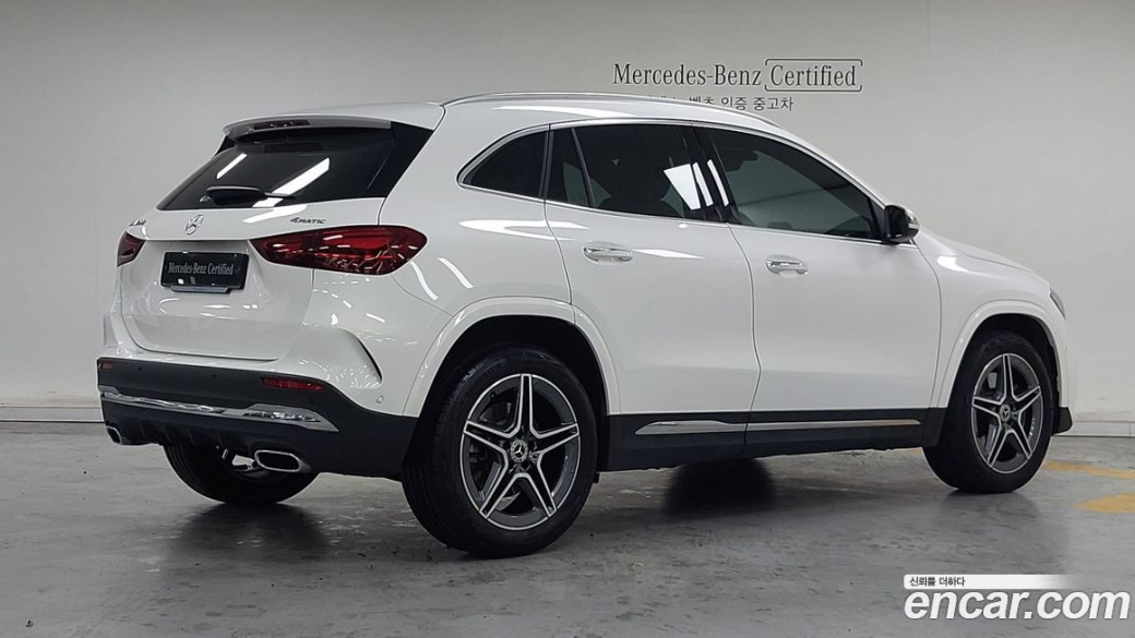 Mercedes-Benz GLA-Class GLA250 4MATIC, 2024