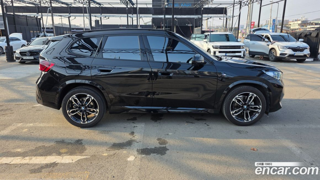 BMW X1 sDrive 20i M Sport, 2023