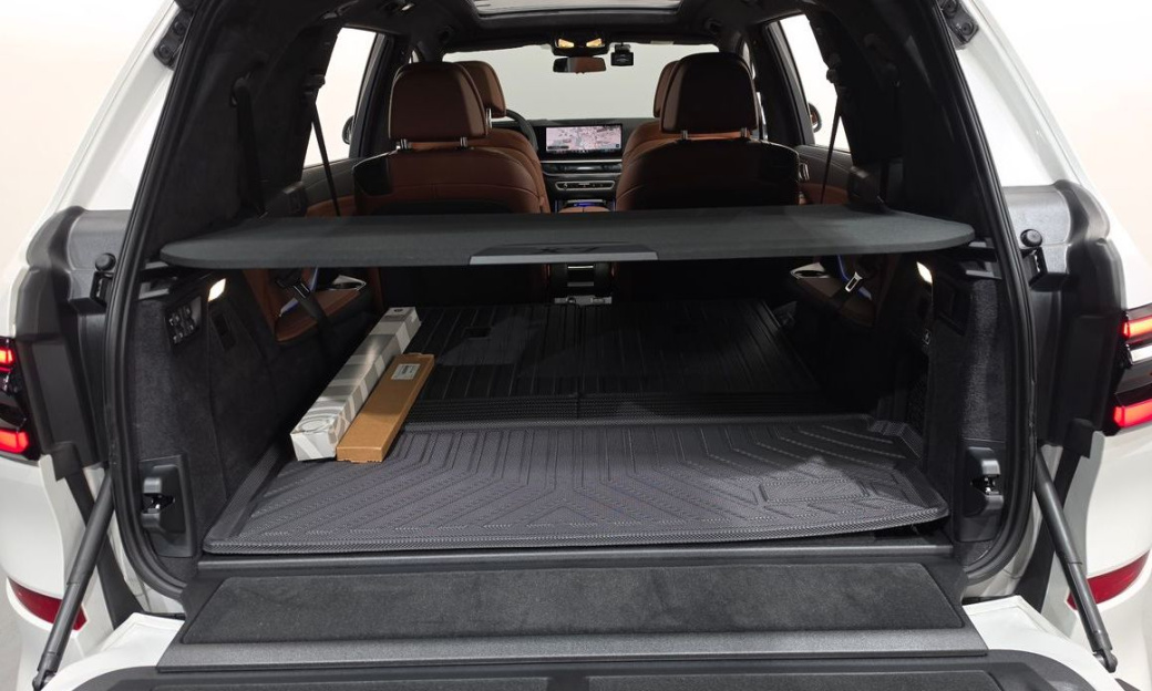 BMW X7 xDrive 40d M Sport 6STR, 2025