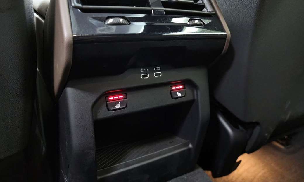BMW 5-Series 523d M Sport, 2025