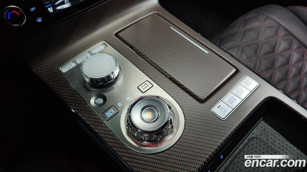 Genesis G80 Gasoline 2.5 Turbo AWD, 2025