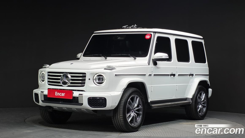 Mercedes-Benz G-Class G450d, 2025