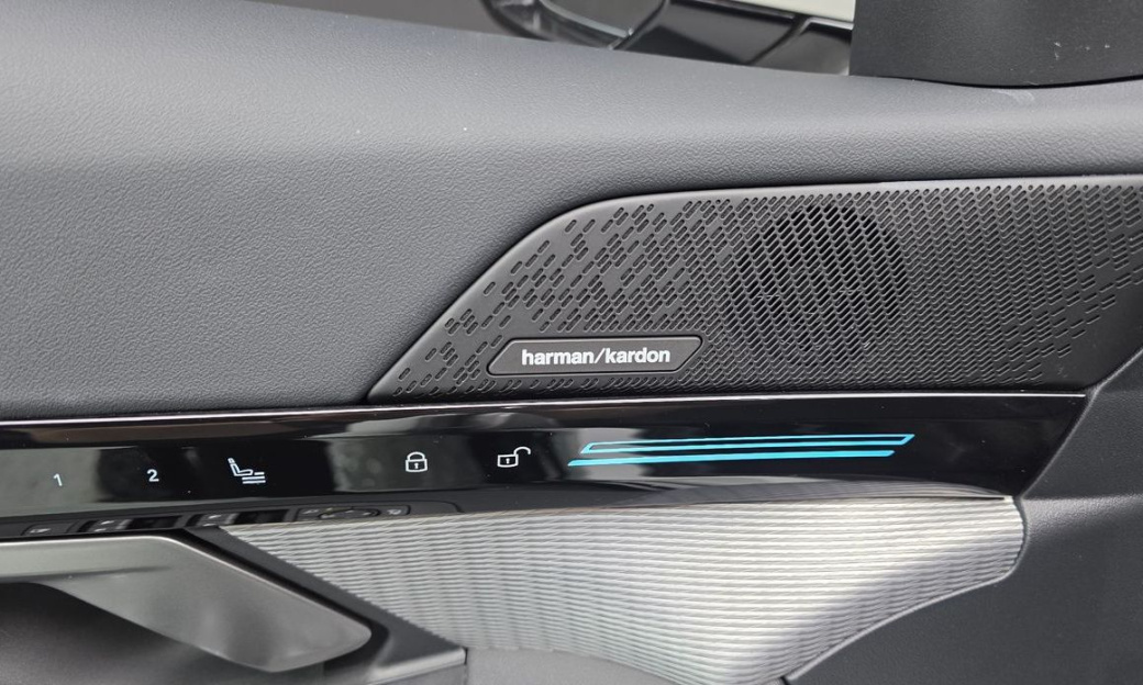 BMW 5-Series 520i Special Edition, 2024