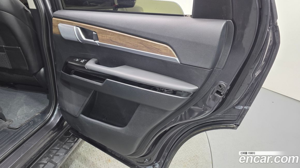 Kia Mohave Diesel 3.0 4WD 5-Seater, 2022