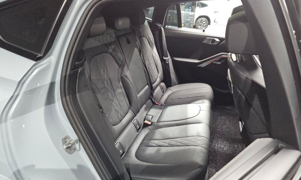 BMW X6 xDrive40i M Sport, 2024