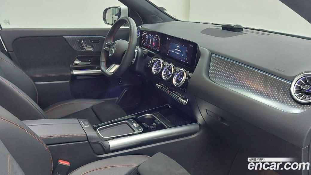 Mercedes-Benz GLA-Class GLA250 4MATIC, 2024