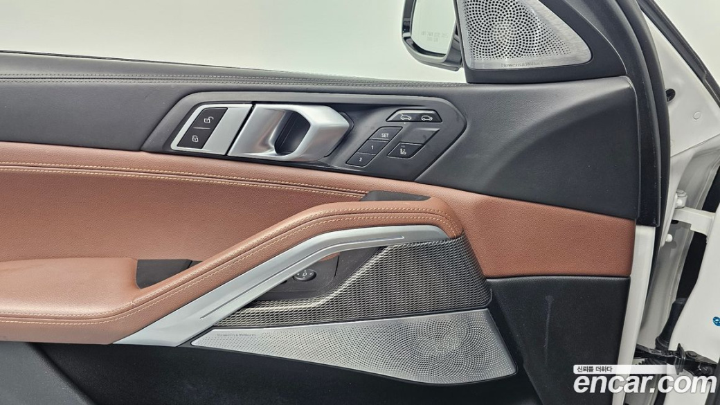 BMW X6 xDrive40i M Sport, 2021