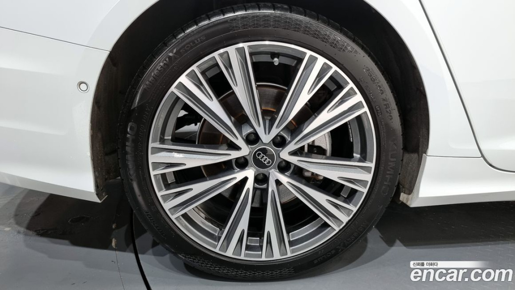 Audi A6 45 TFSI Quattro Premium, 2023