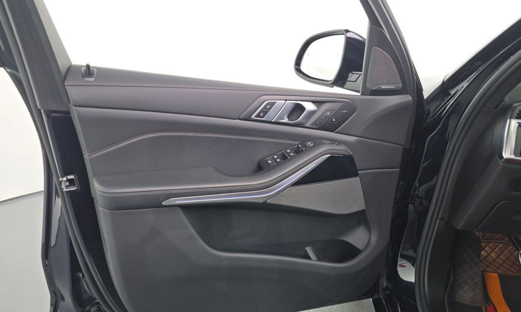 BMW X5 xDrive 40i M Sport, 2025