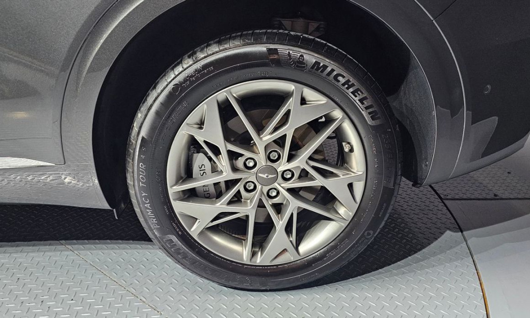 Genesis GV70 2.5T Gasoline 2WD, 2024