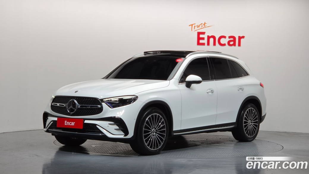 Mercedes-Benz GLC-Class GLC300 4MATIC AMG Line, 2024