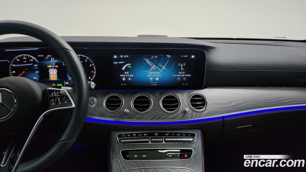 Mercedes-Benz E-Class E350 4MATIC Exclusive, 2023