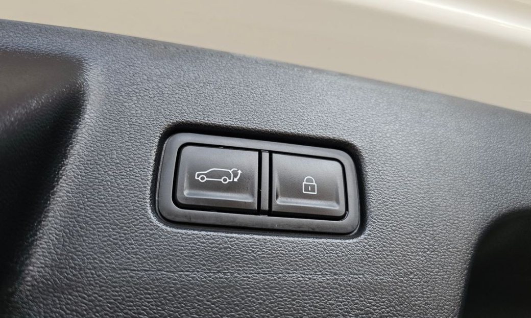 Hyundai Palisade Gasoline 2.5T 2WD 9-Seater, 2025