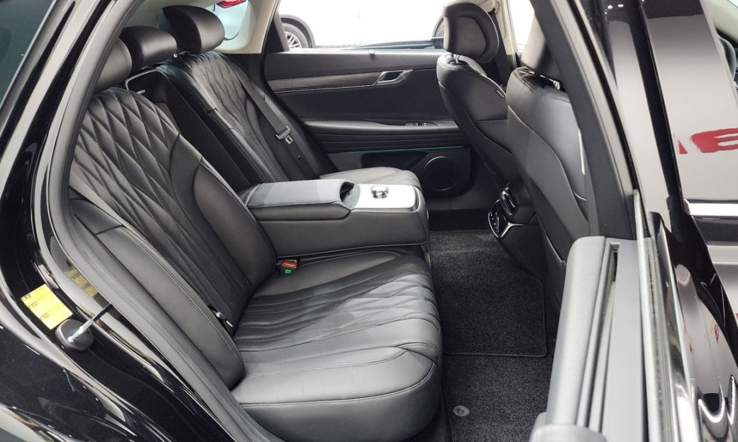 Genesis G80 Gasoline 2.5 Turbo AWD, 2025