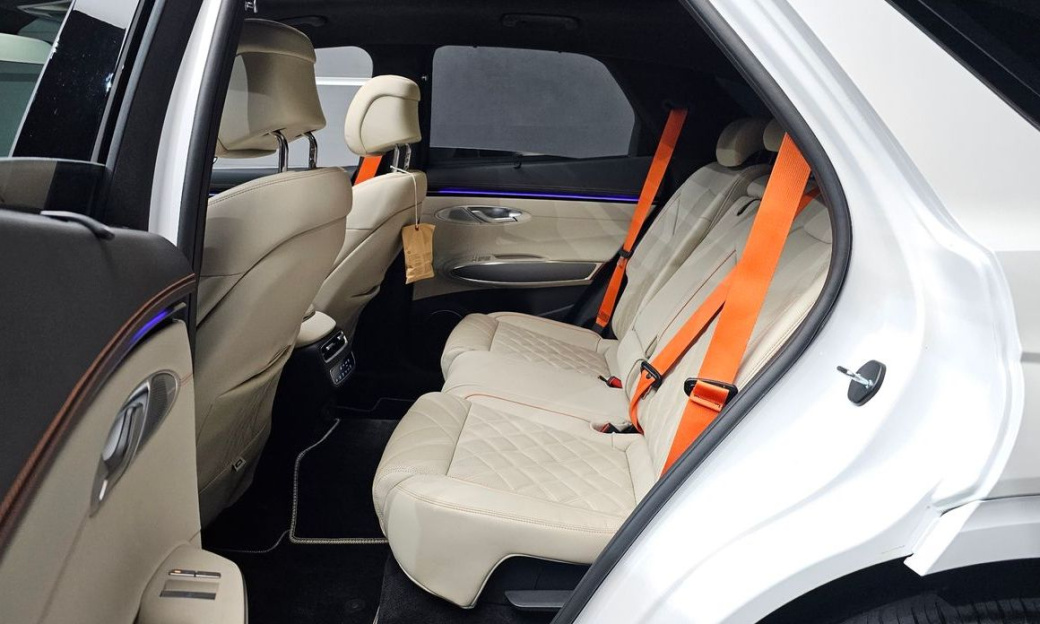 Genesis GV70 2.5T Gasoline 2WD, 2025