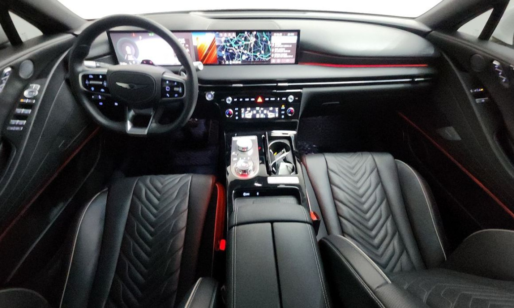 Genesis G80 Gasoline 2.5 Turbo 2WD, 2026