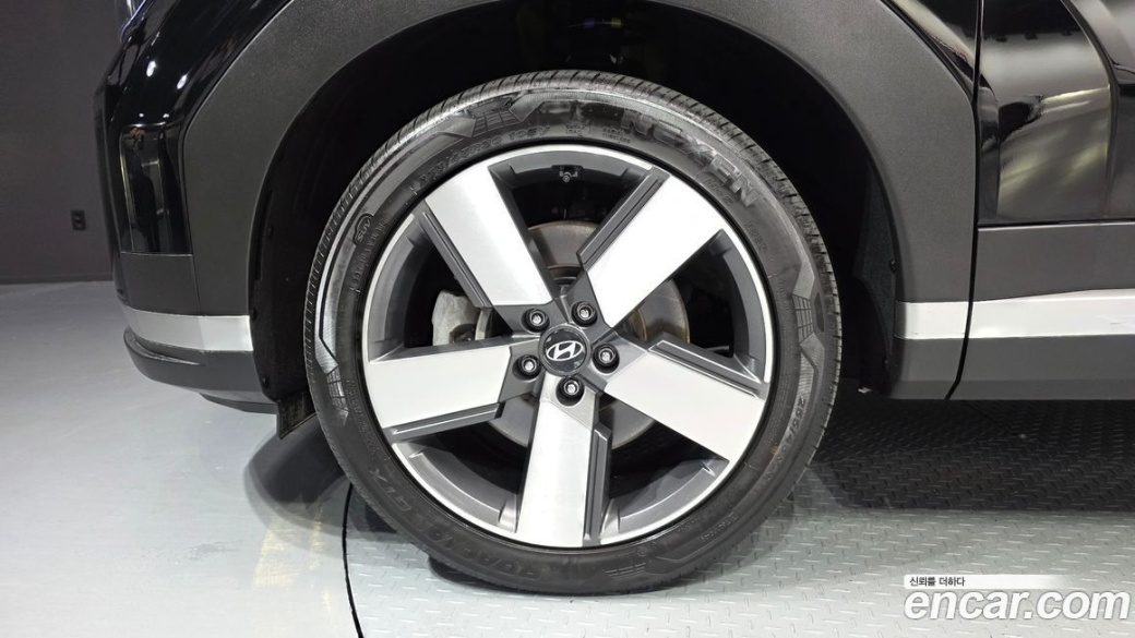 Hyundai Santafe Gasoline 2.5T 4WD, 2025