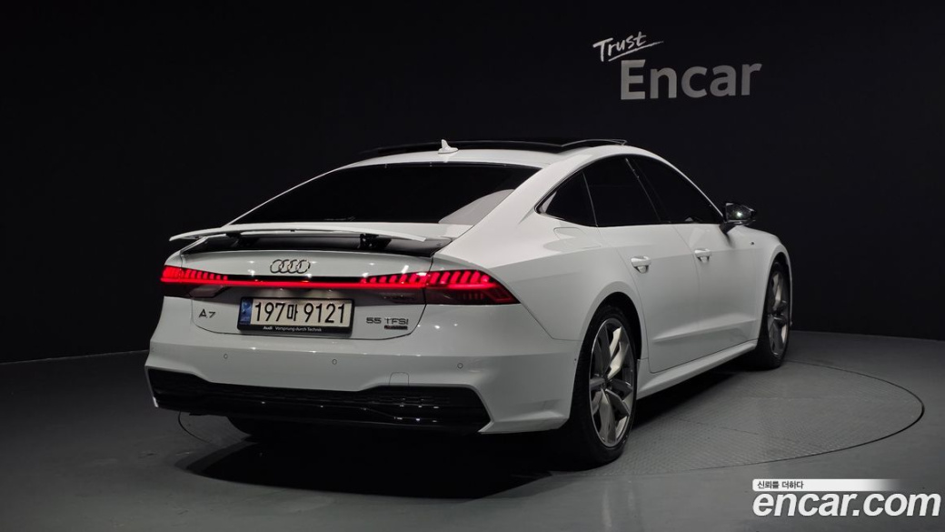 Audi A7 55 TFSI Quattro Premium, 2022
