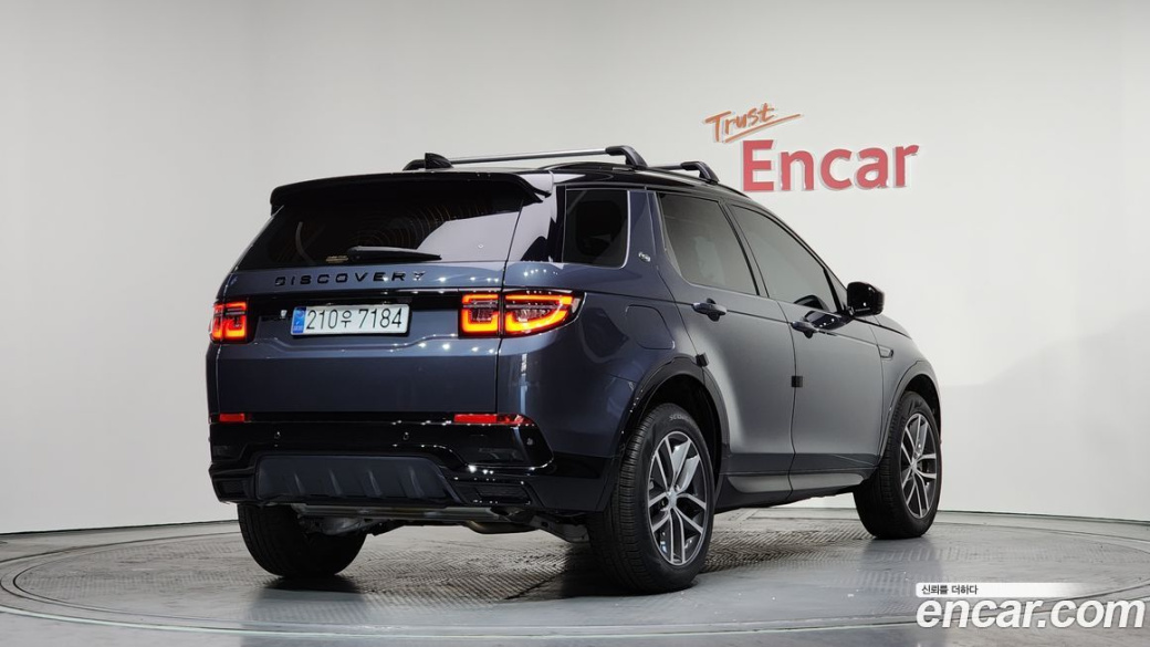 Land Rover Discovery Sport P250 Dynamic SE, 2025