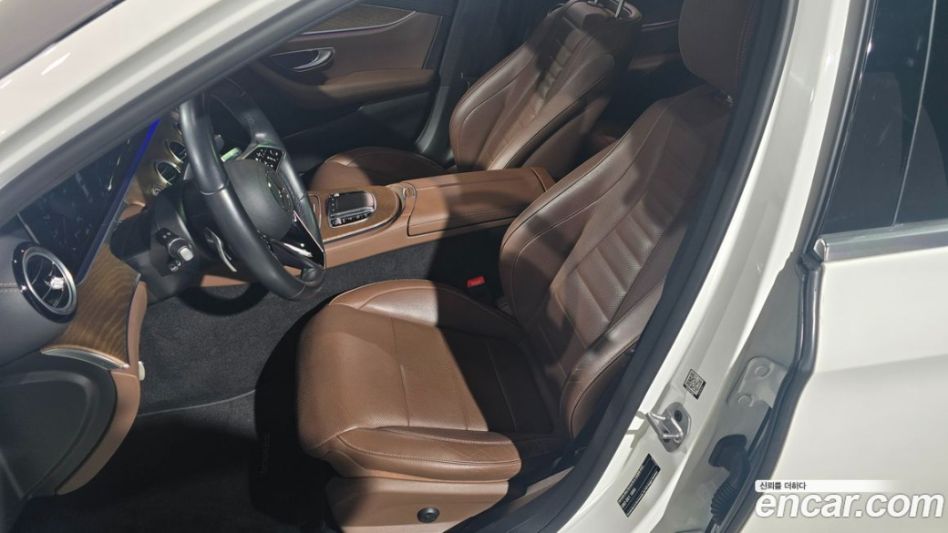 Mercedes-Benz E-Class E250 Exclusive, 2022