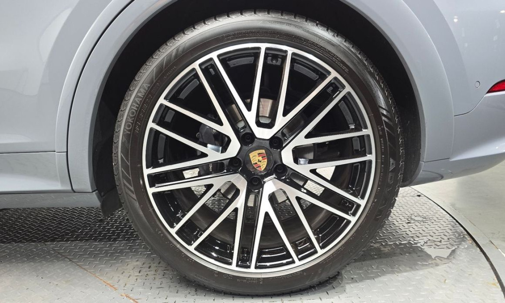 Porsche Cayenne 3.0 Coupe, 2024