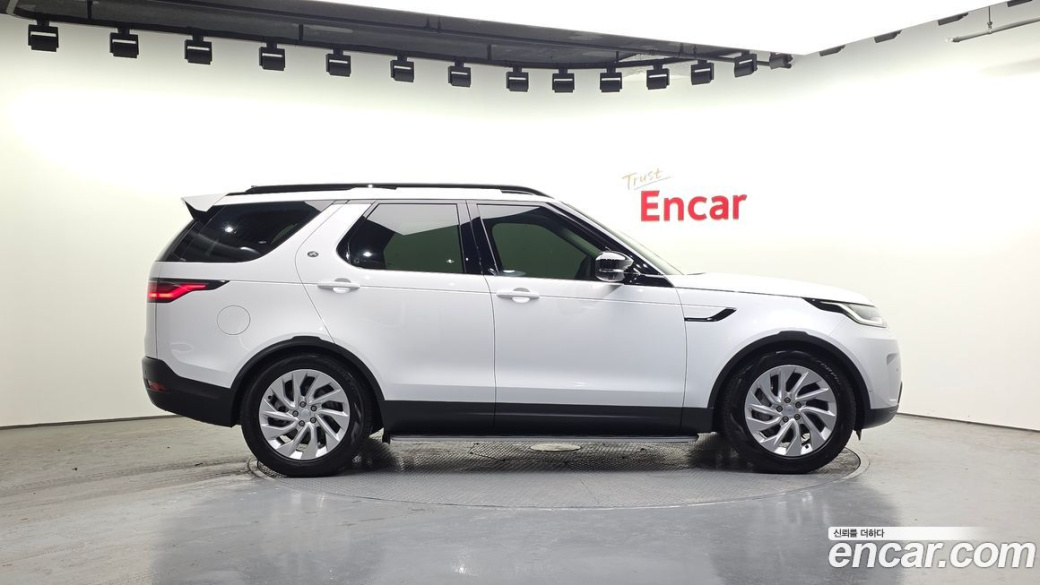 Land Rover Discovery D250 S, 2024