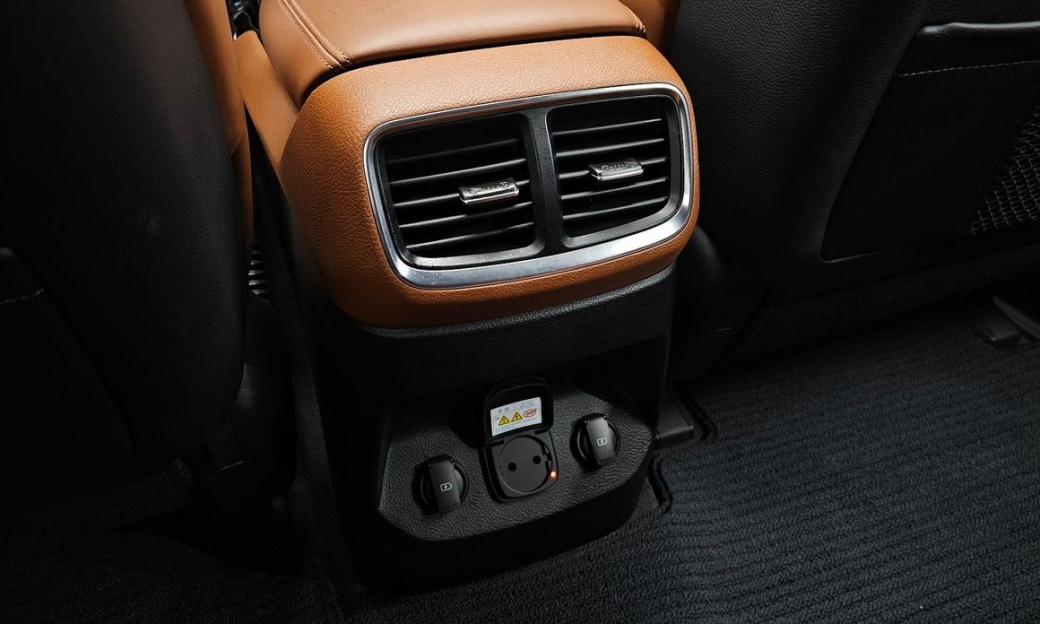 Kia Mohave Diesel 3.0 4WD 5-Seater, 2022