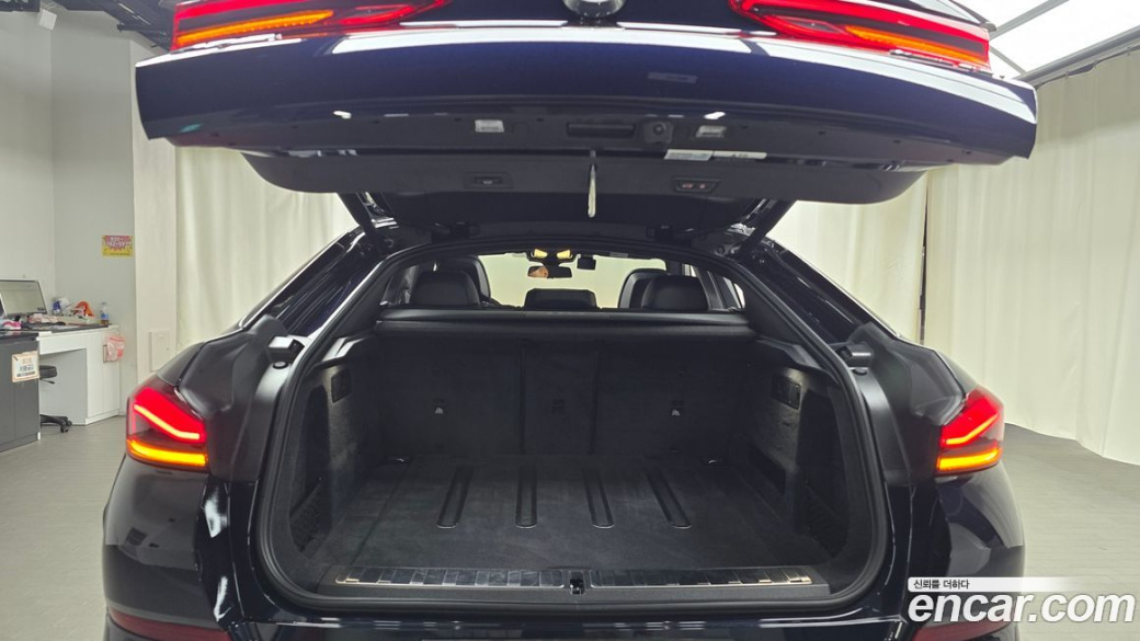 BMW X6 xDrive40i M Sport, 2025