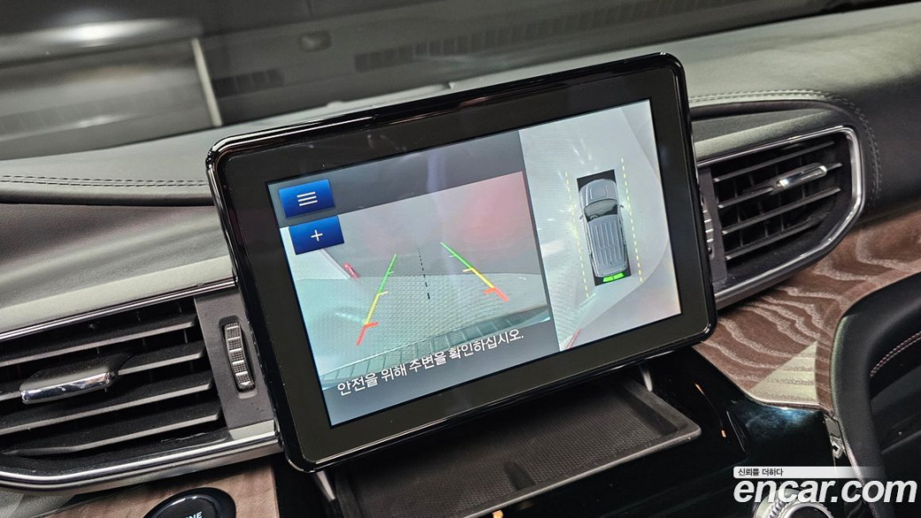 Ford Explorer 3.0 Platinum 4WD, 2022