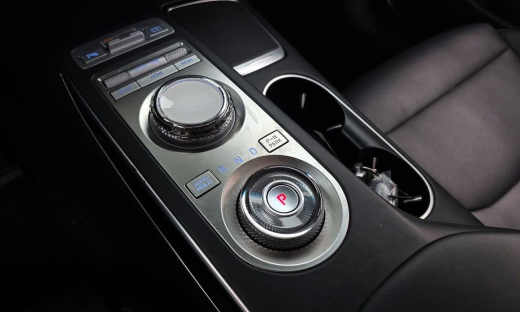Genesis GV70 2.5T Gasoline AWD, 2022