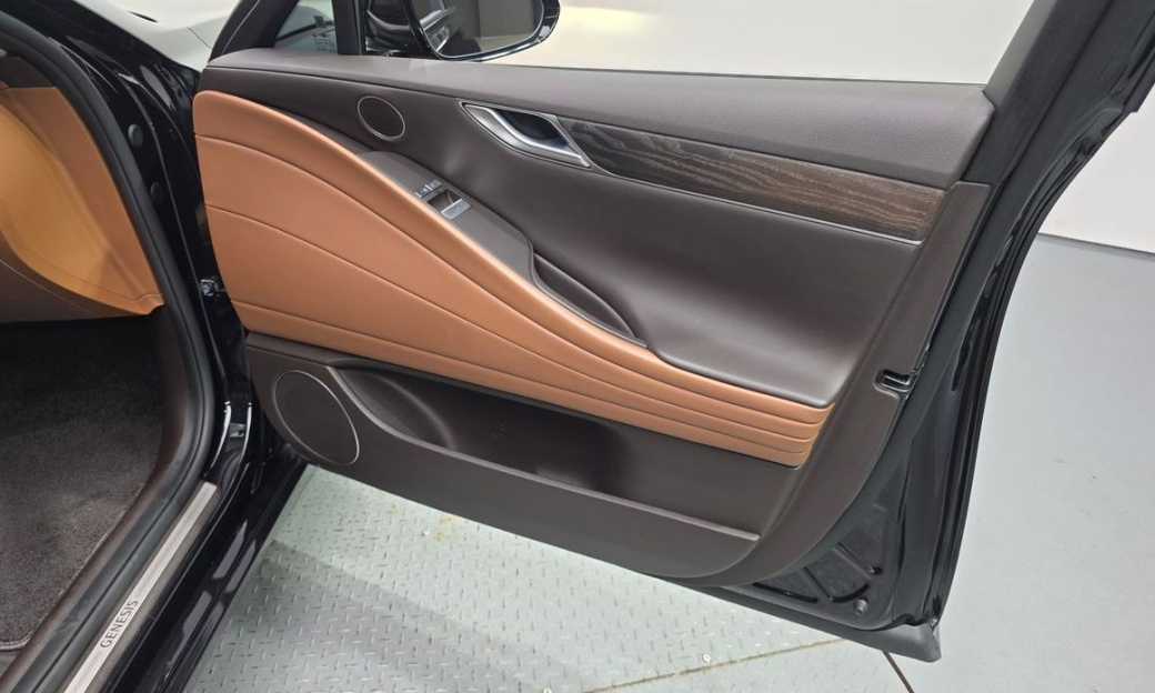 Genesis G80 Gasoline 2.5 Turbo AWD, 2024