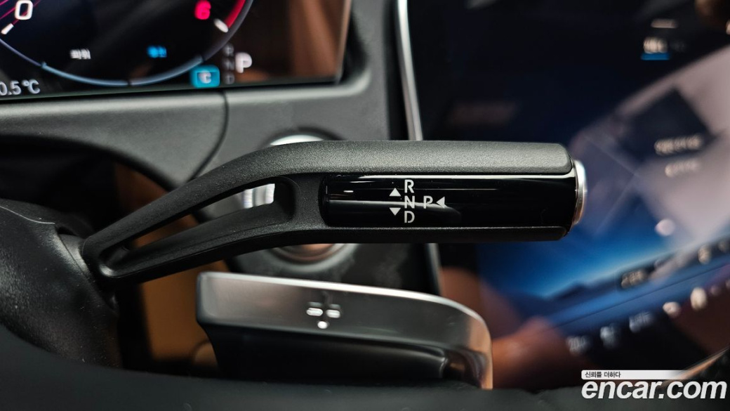 Mercedes-Benz E-Class E220d 4MATIC Exclusive, 2024