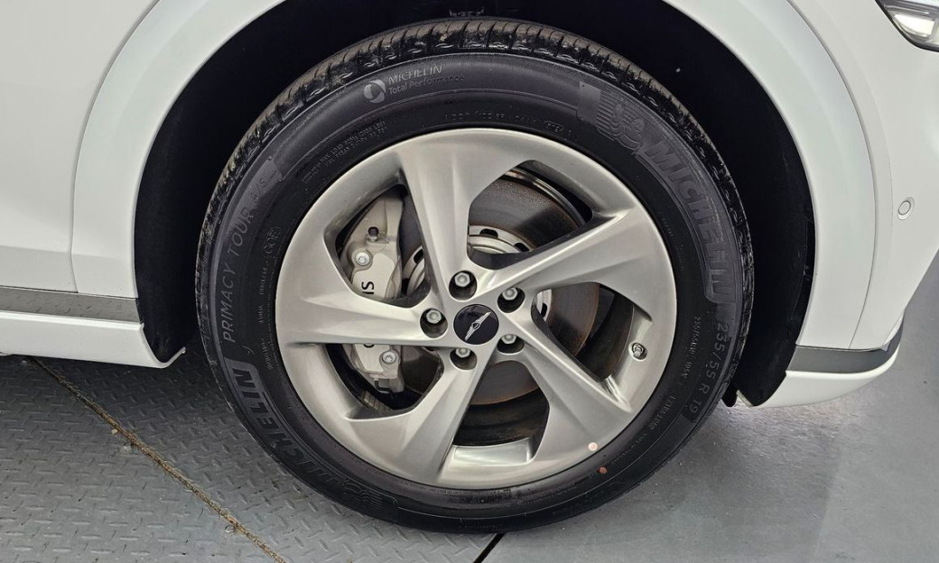 Genesis GV70 2.5T Gasoline 2WD, 2025