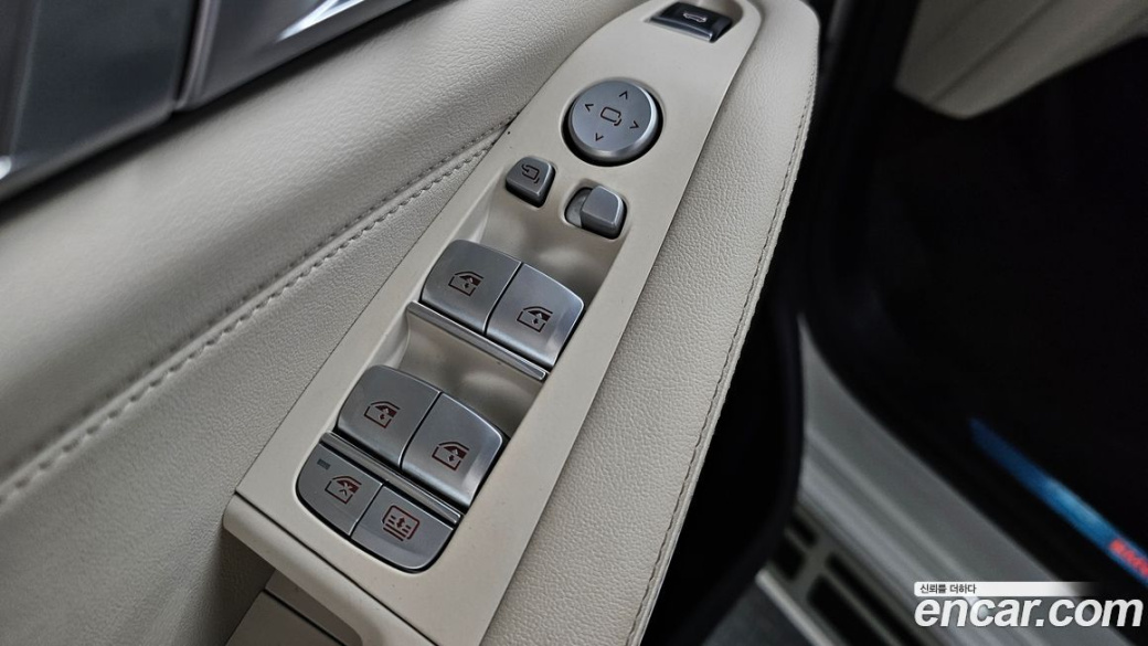 BMW X7 xDrive 40i Design Pure Excellence 7-Seater, 2025