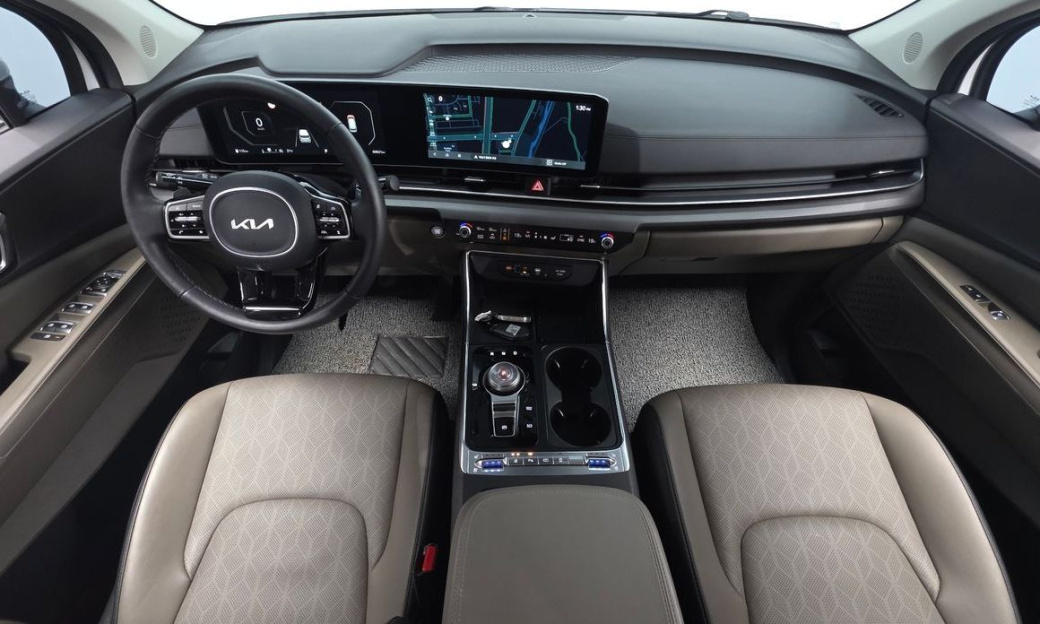 Kia Carnival 9-Seater Noblesse, 2024