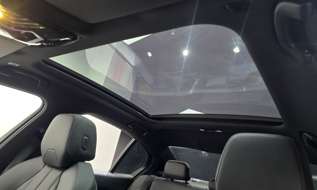 BMW 5-Series 520i M Sport, 2025