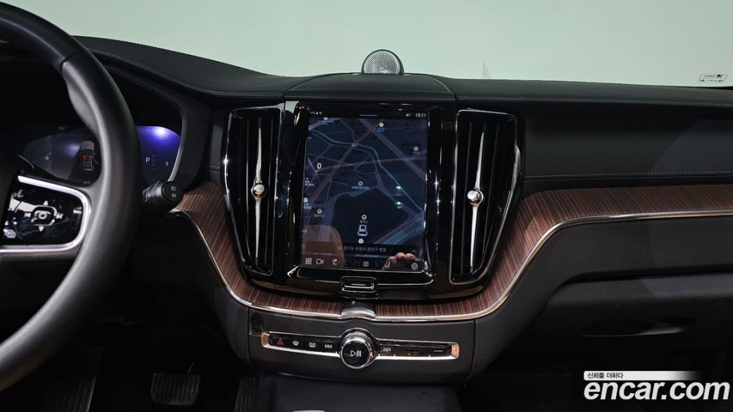 Volvo XC60 B6 Ultimate Bright, 2023