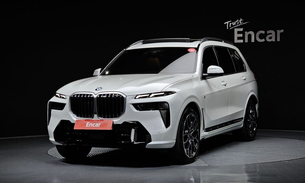 BMW X7 xDrive 40i M Sport 7STR, 2025